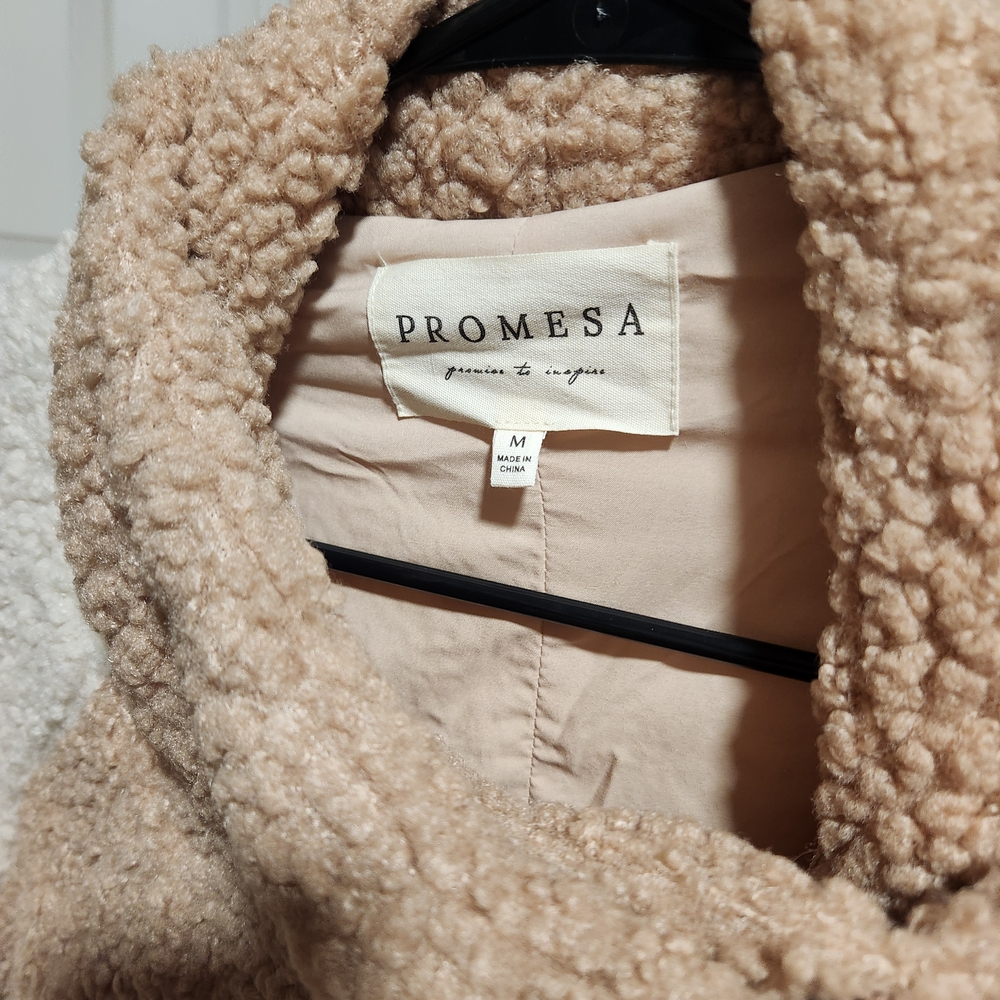 Promesa Women's Tan Teddy Sherpa Jacket